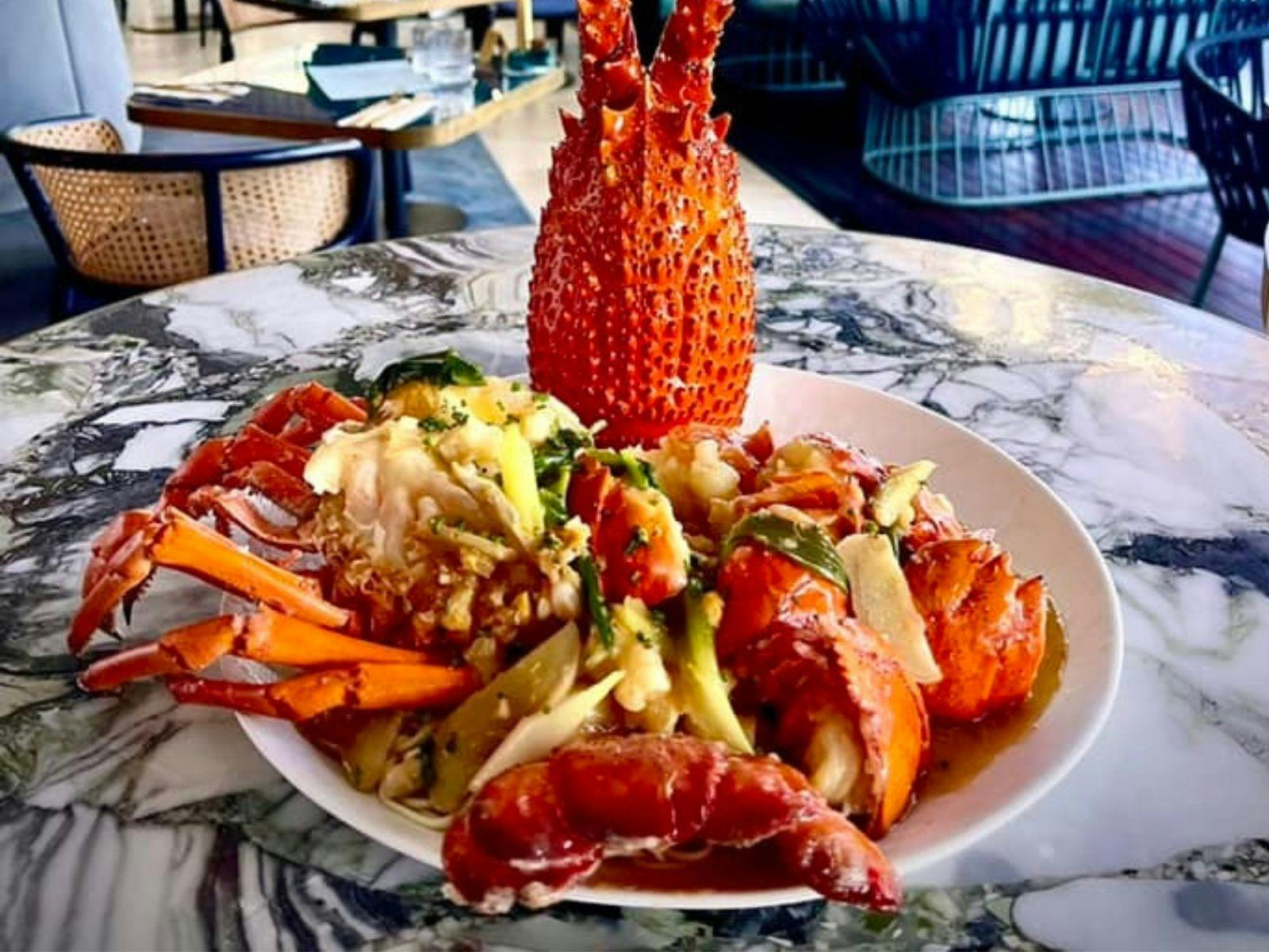 8 トリニティ ヘリ トゥールト、ローター ワン