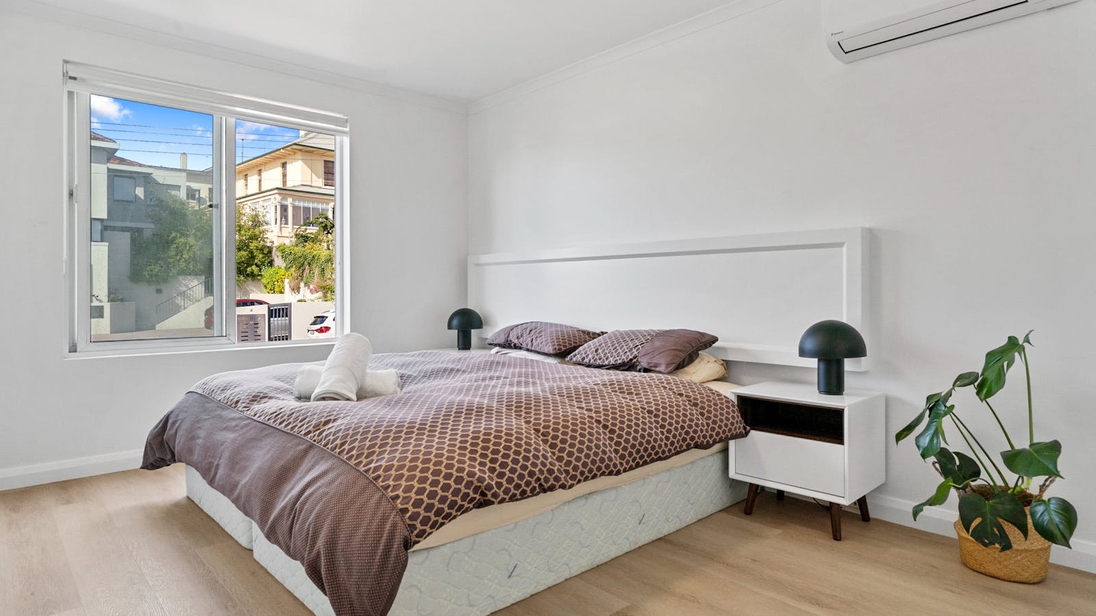 Main bedroom