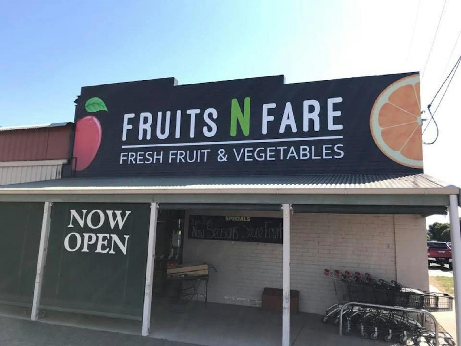 Fruits N Fare front of store