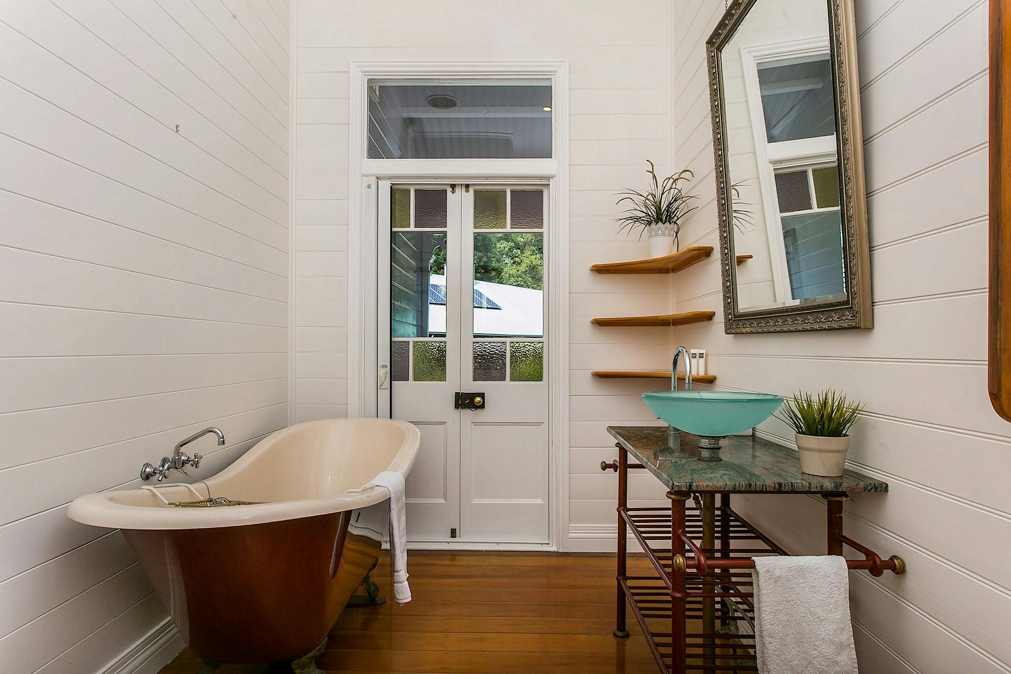 Bangalla - Byron Bay - Bathroom b