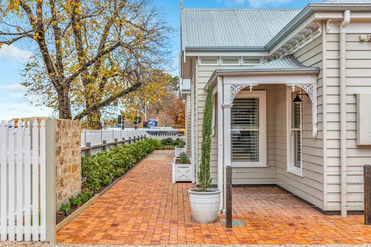 Grandview Accommodation The Elm Tree Apartments