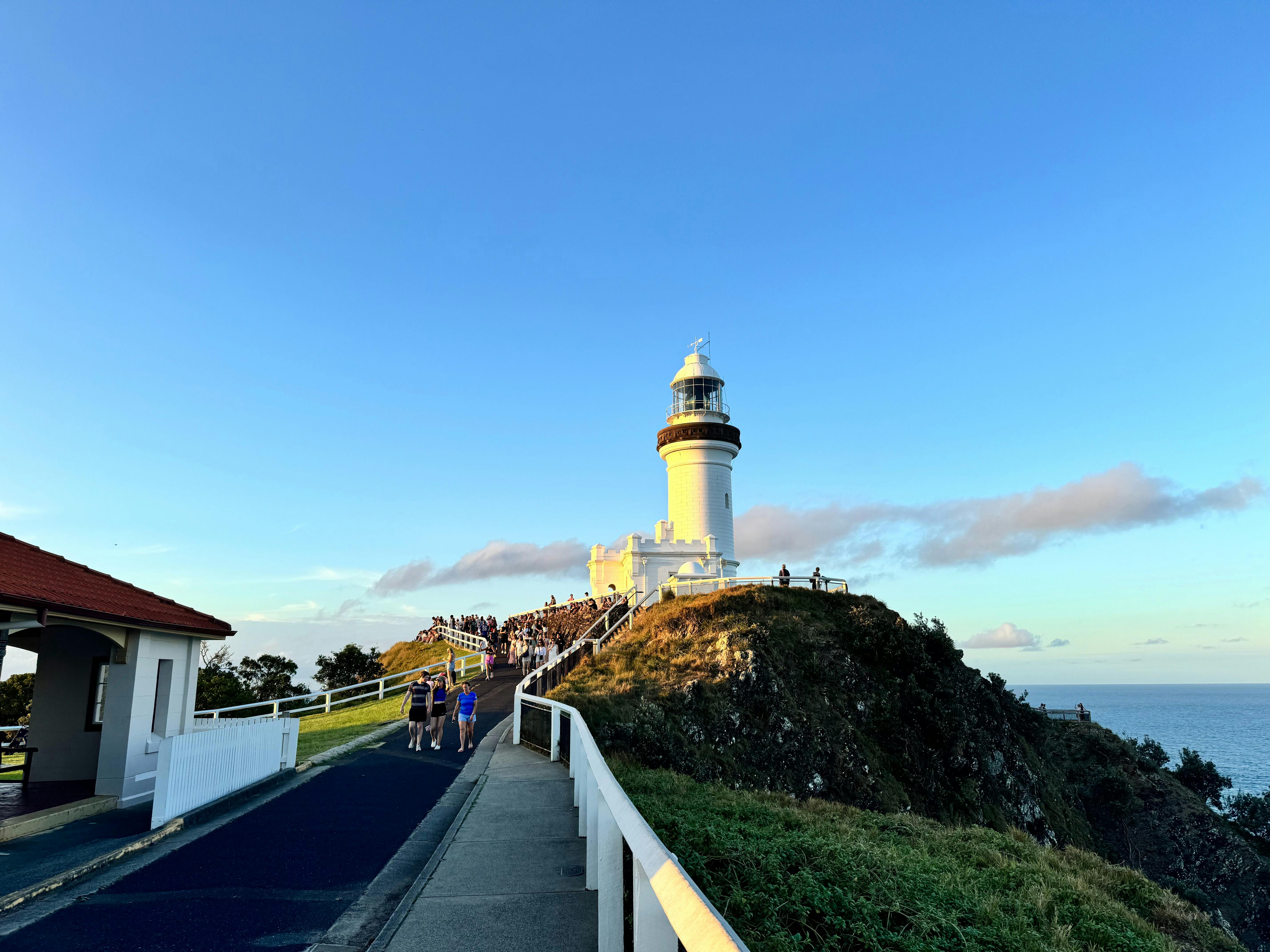 Byron Bay Ultimate Day Tour: Lighthouse Sunset, The Farm & Hidden Trails
