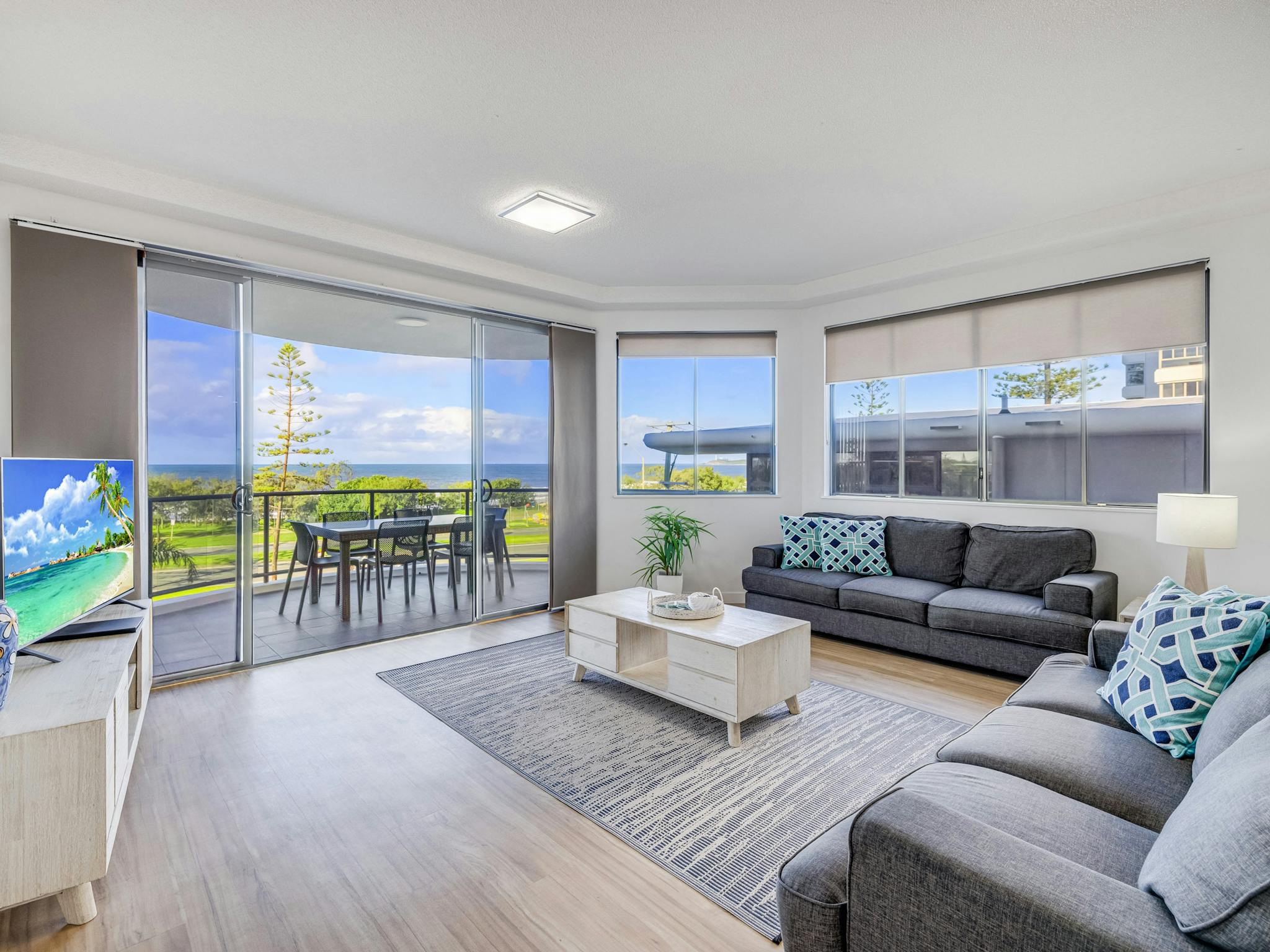 Meridian Alex Beach - Beachfront Apartment, Three Bedroom (6 Guests) - Living Area Meridian Alex Beach - Beachfront Apartment, Three Bedroom (6 Guests) - Living Area
