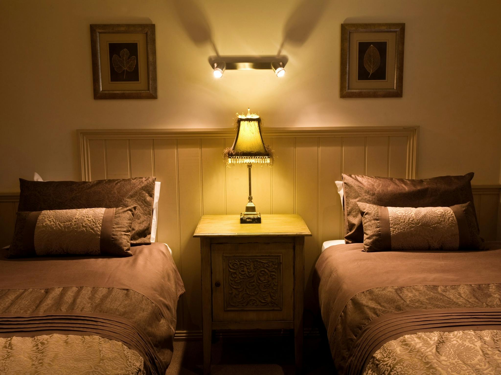 Two Bedroom Cottage - Second bedroom