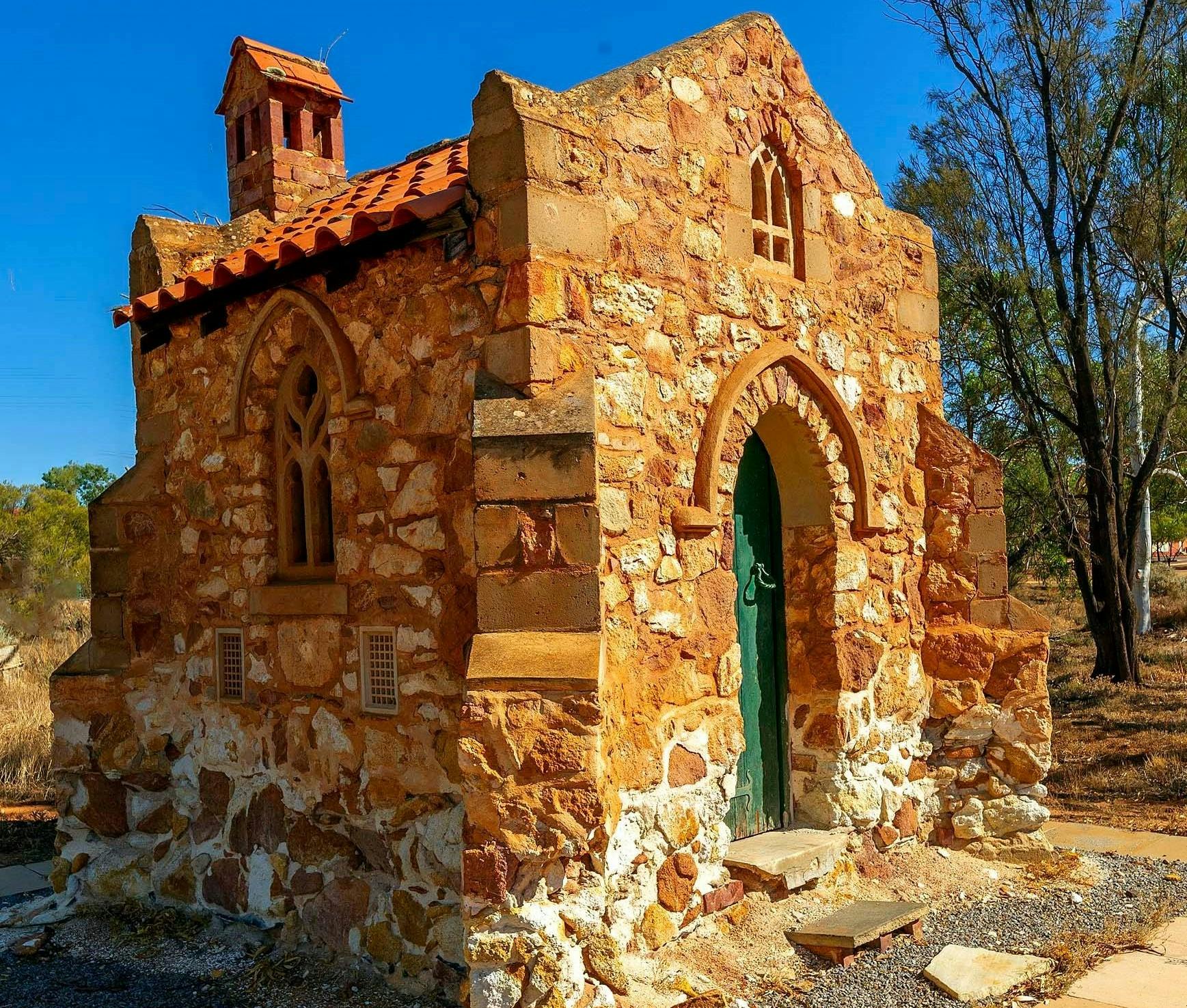 Church of the Holy Cross  and Priest's Lodge Morawa