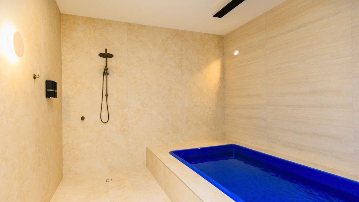Float Therapy Room