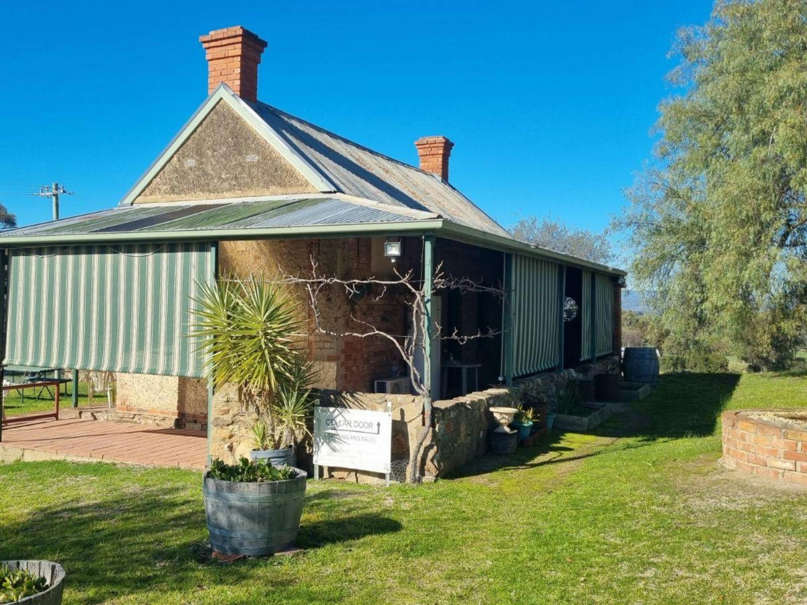 Looking over the vineyard and rolling hills and Splitters Creek Vineyard