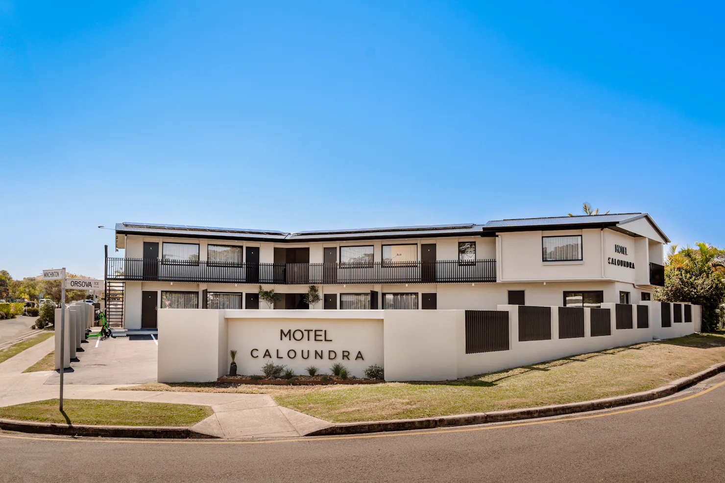 Motel Caloundra Outside View