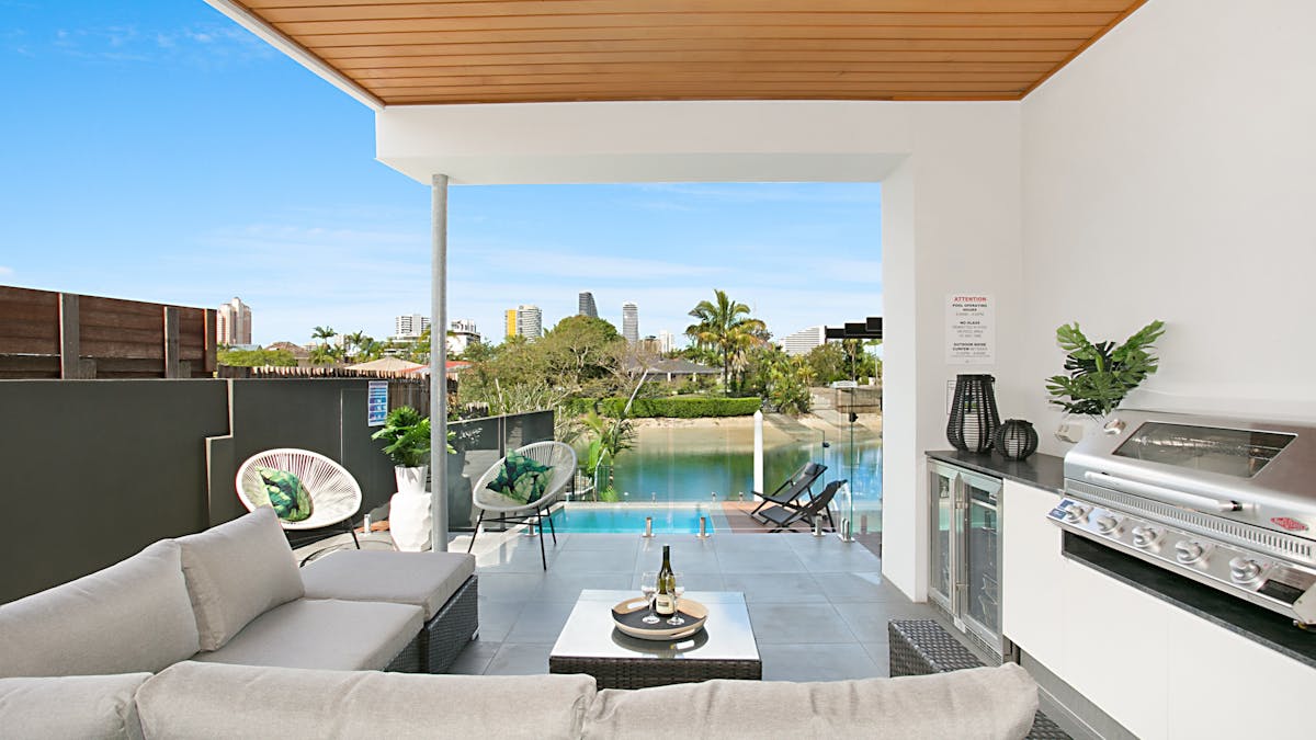 Outdoor Lounge