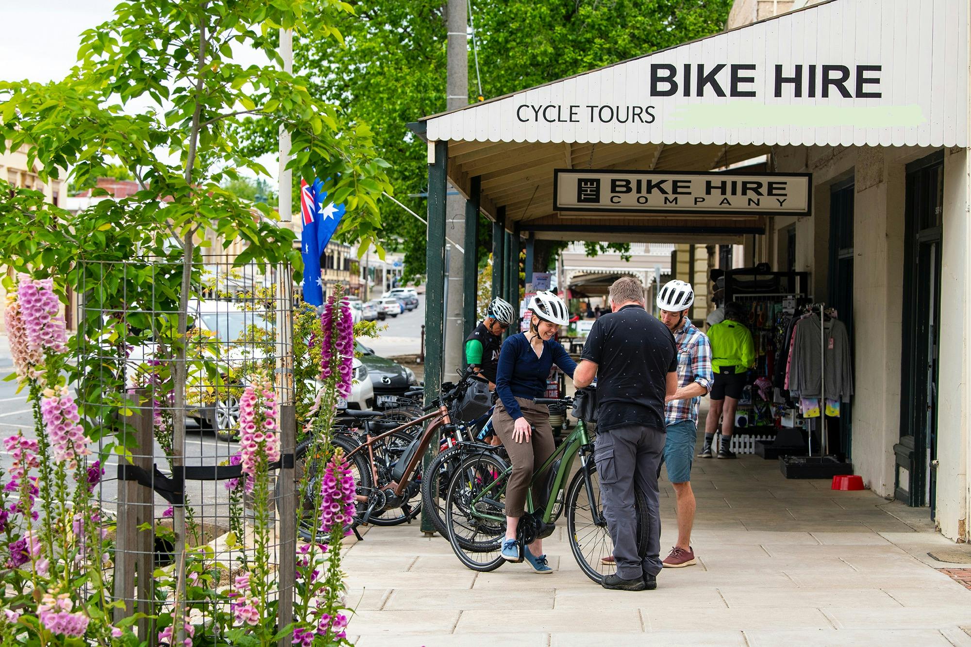 Bike hire wine tour
