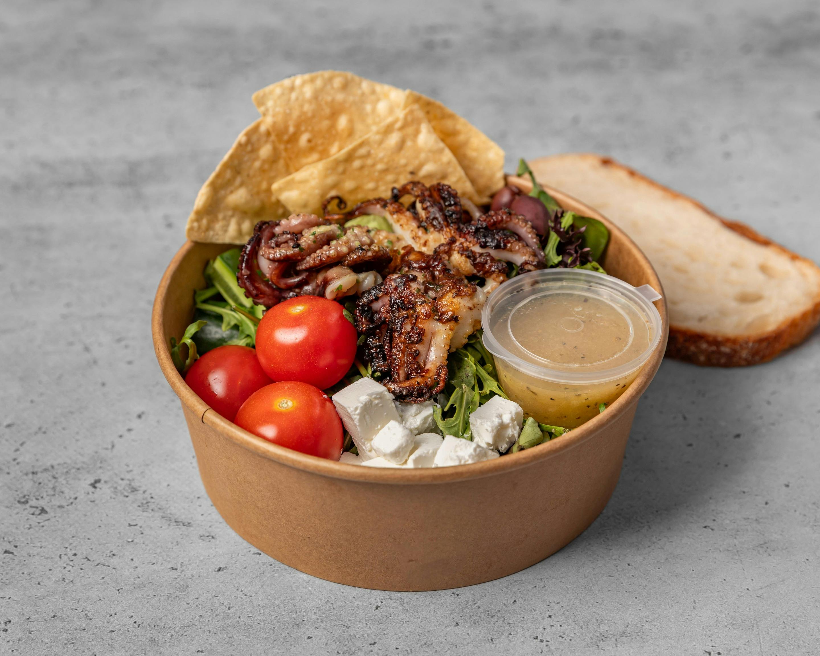 구운 문어 샐러드