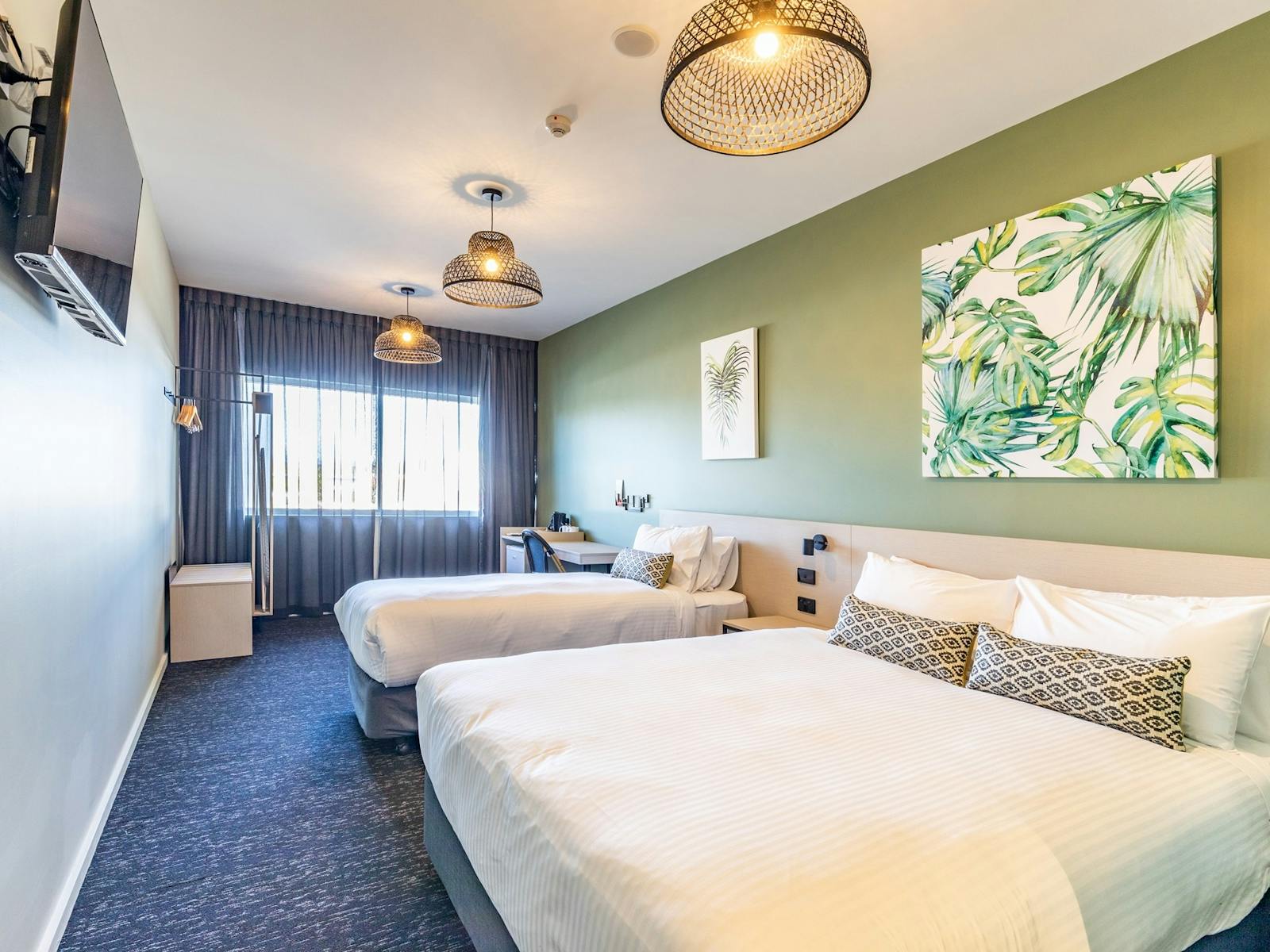Commercial Hotel Commercial Hotel