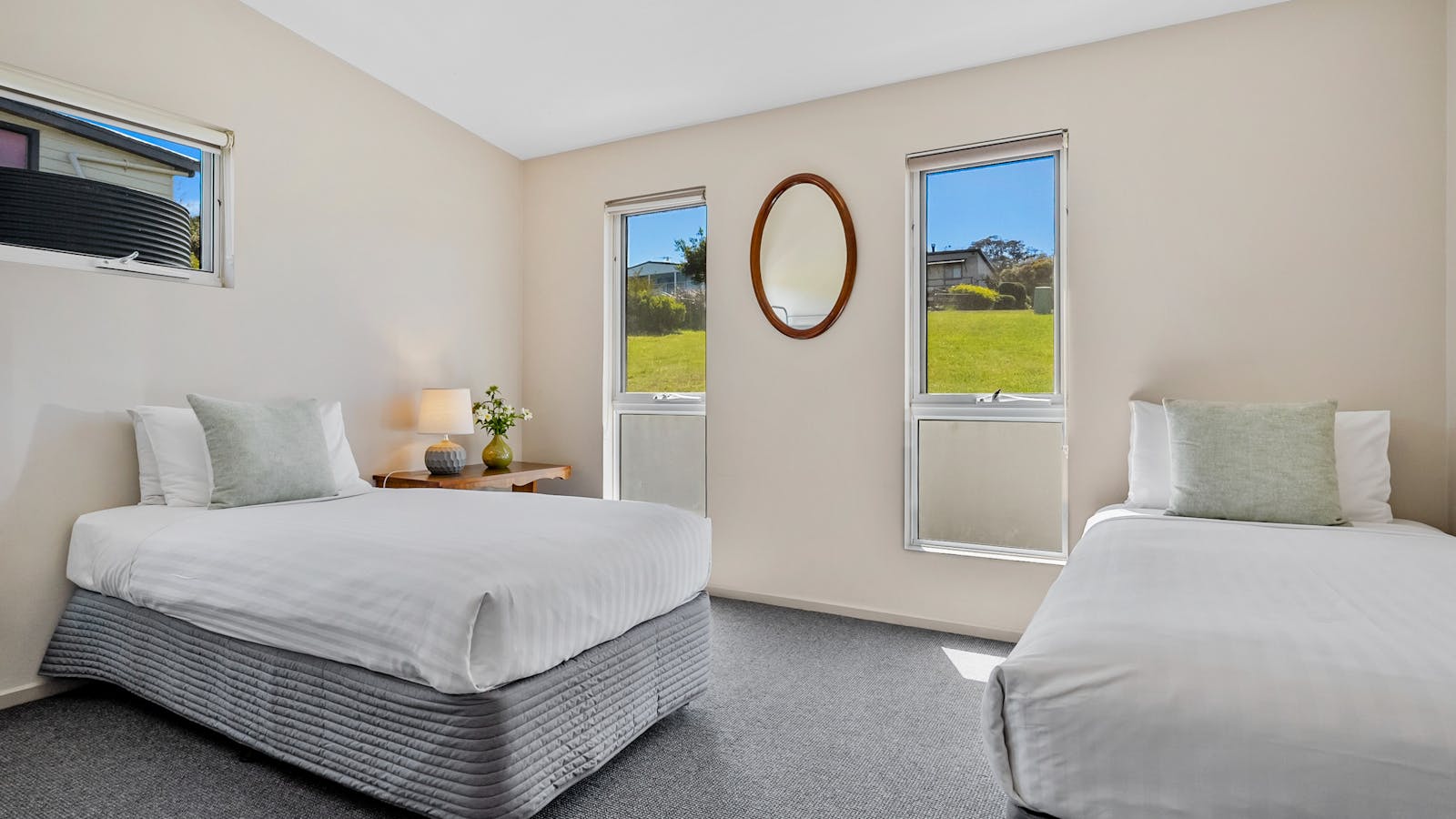 Bedroom #3 with twin single beds