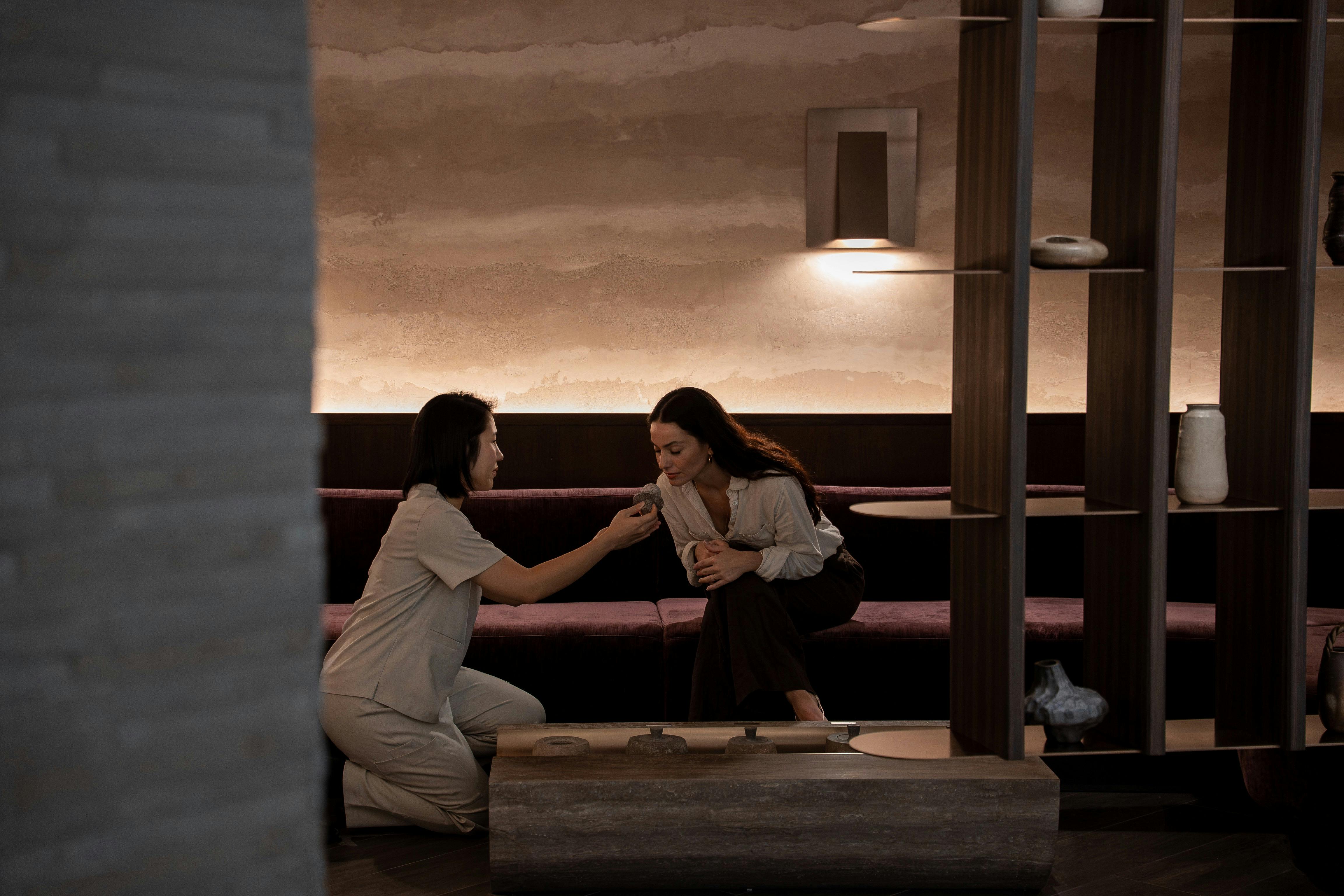 Your senses guide the experience — choose your signature scent and let your Yūsen journey begin.
