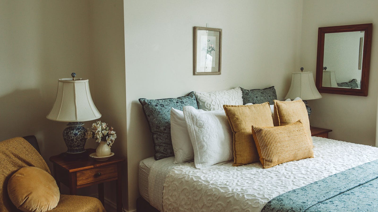 Sterling King Room 2