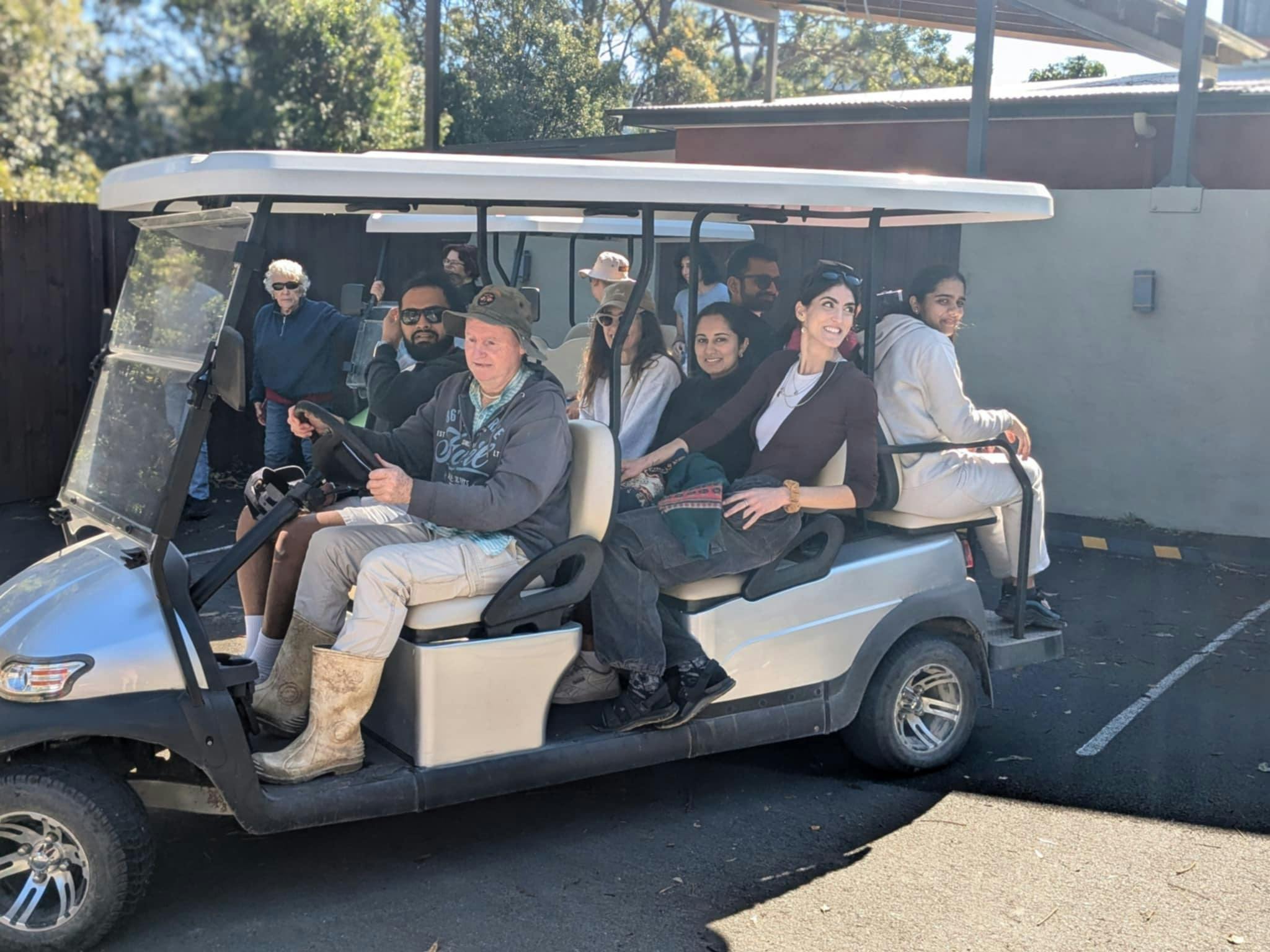 搭乘沙灘車是全體驗之旅最受歡迎的部分