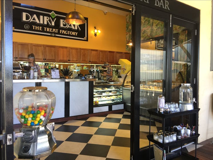 The Dairy Bar Berry