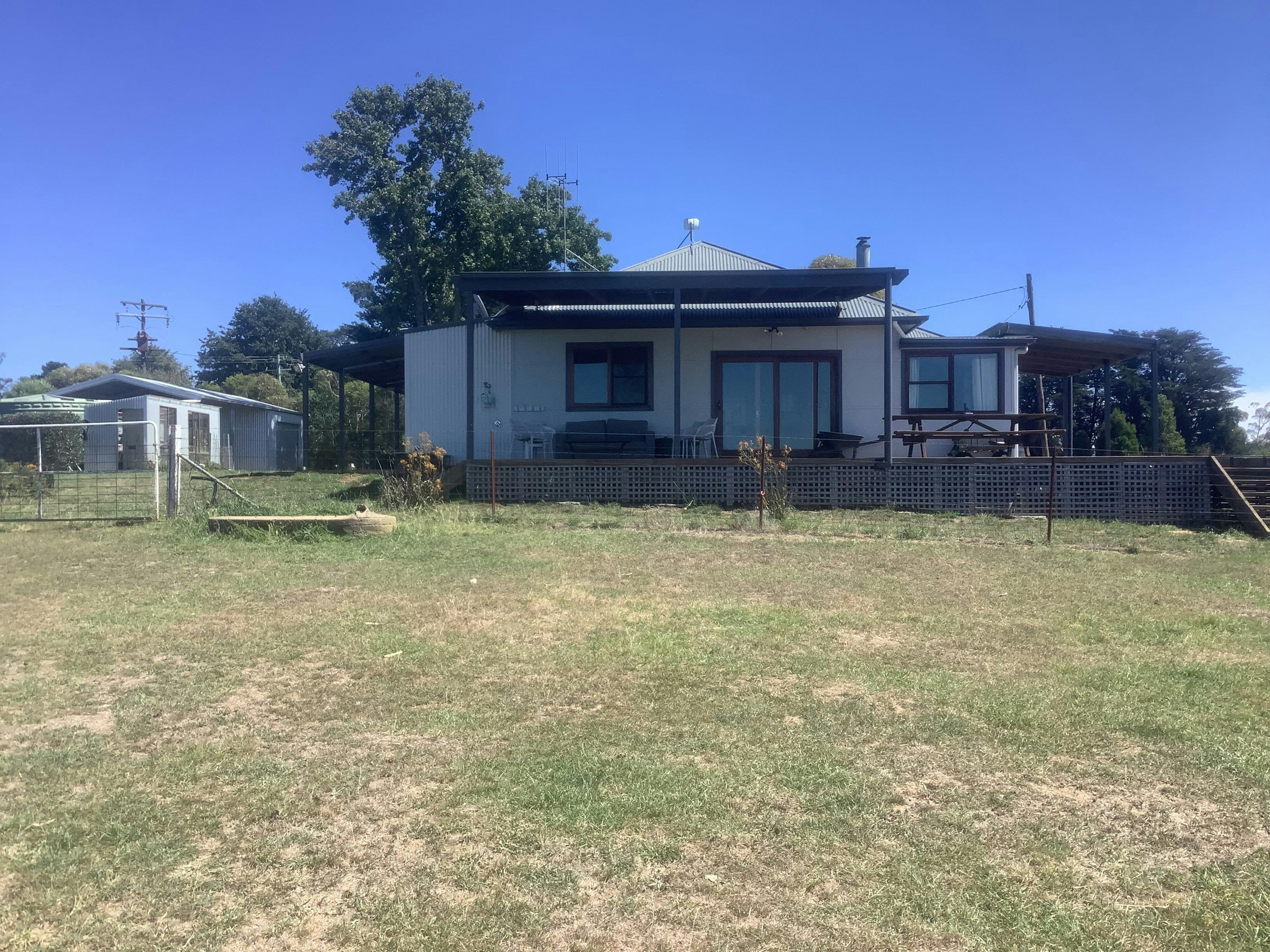 Bethania Cottage Bannister