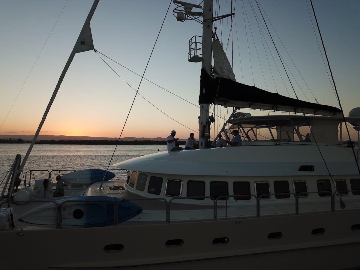 yacht hire whitsundays luxury yachts whitsundays hire queensland yacht hire whitsundays luxury yachts whitsundays hire queensland