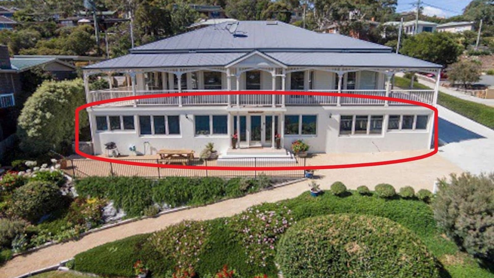 The bottom apatrment is all yours.