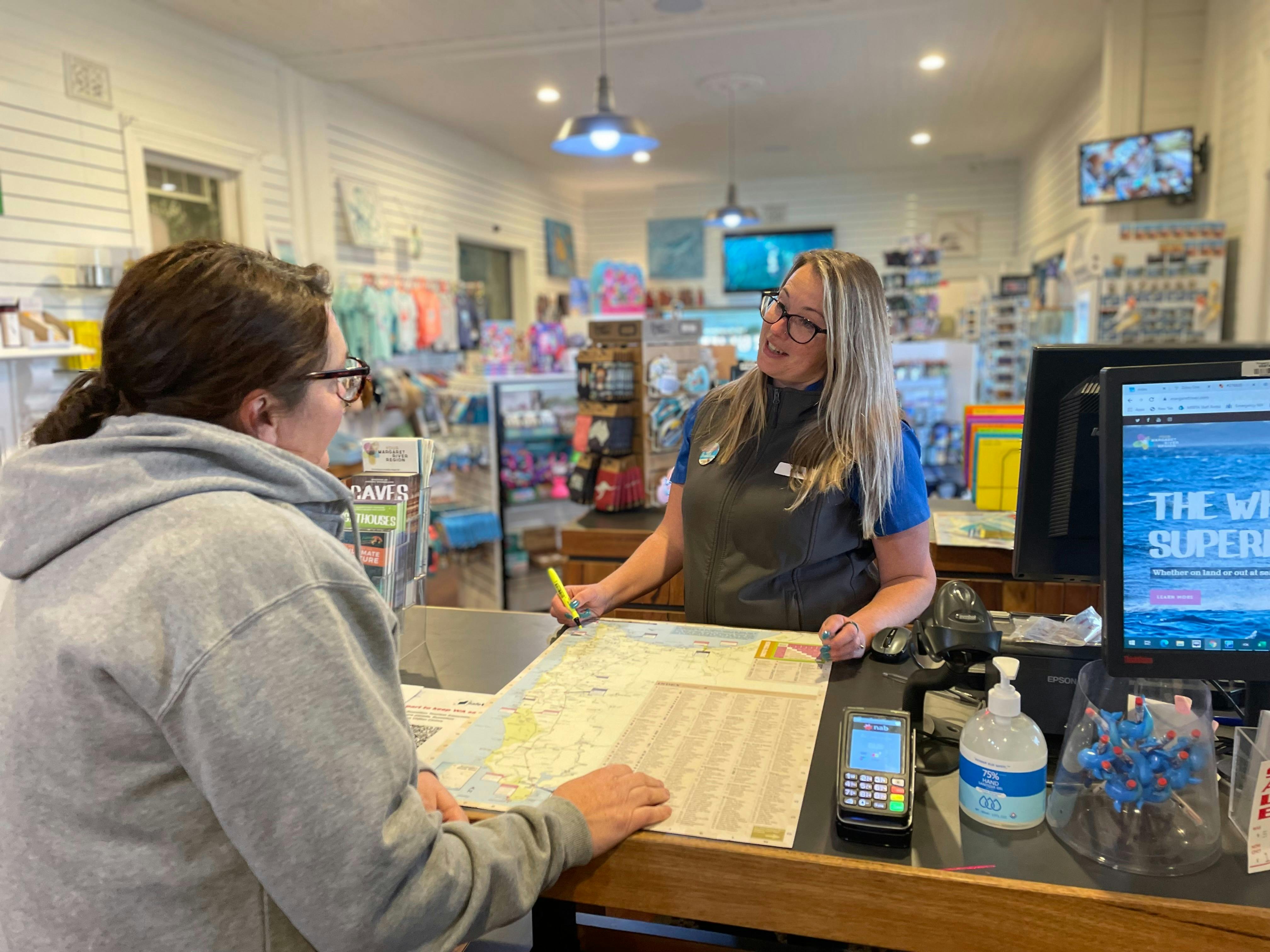 Busselton Visitor centre information and services