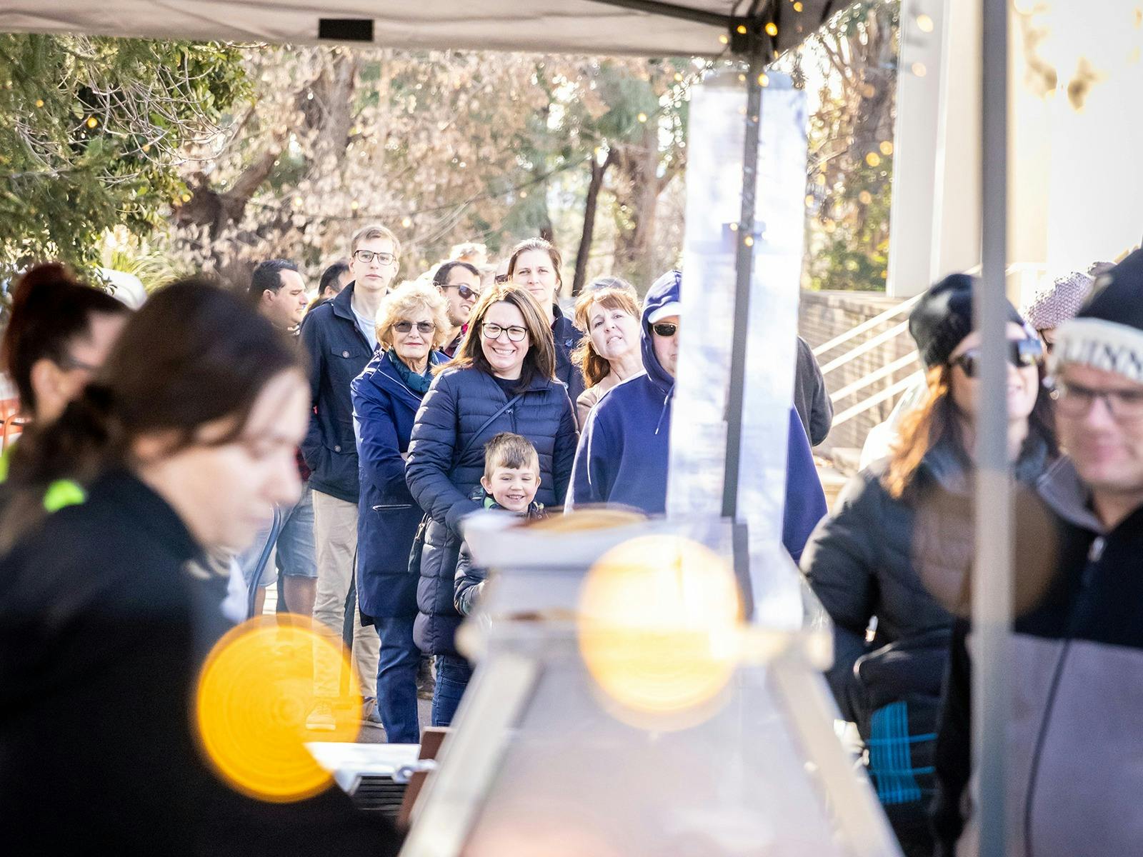 Harmonie German Club Winter Markets
