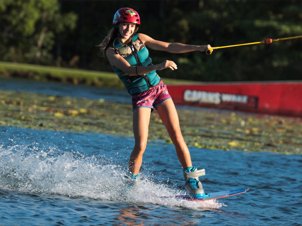 Cairns Wake Park offers wakeboarding lessons for beginners to advanced!