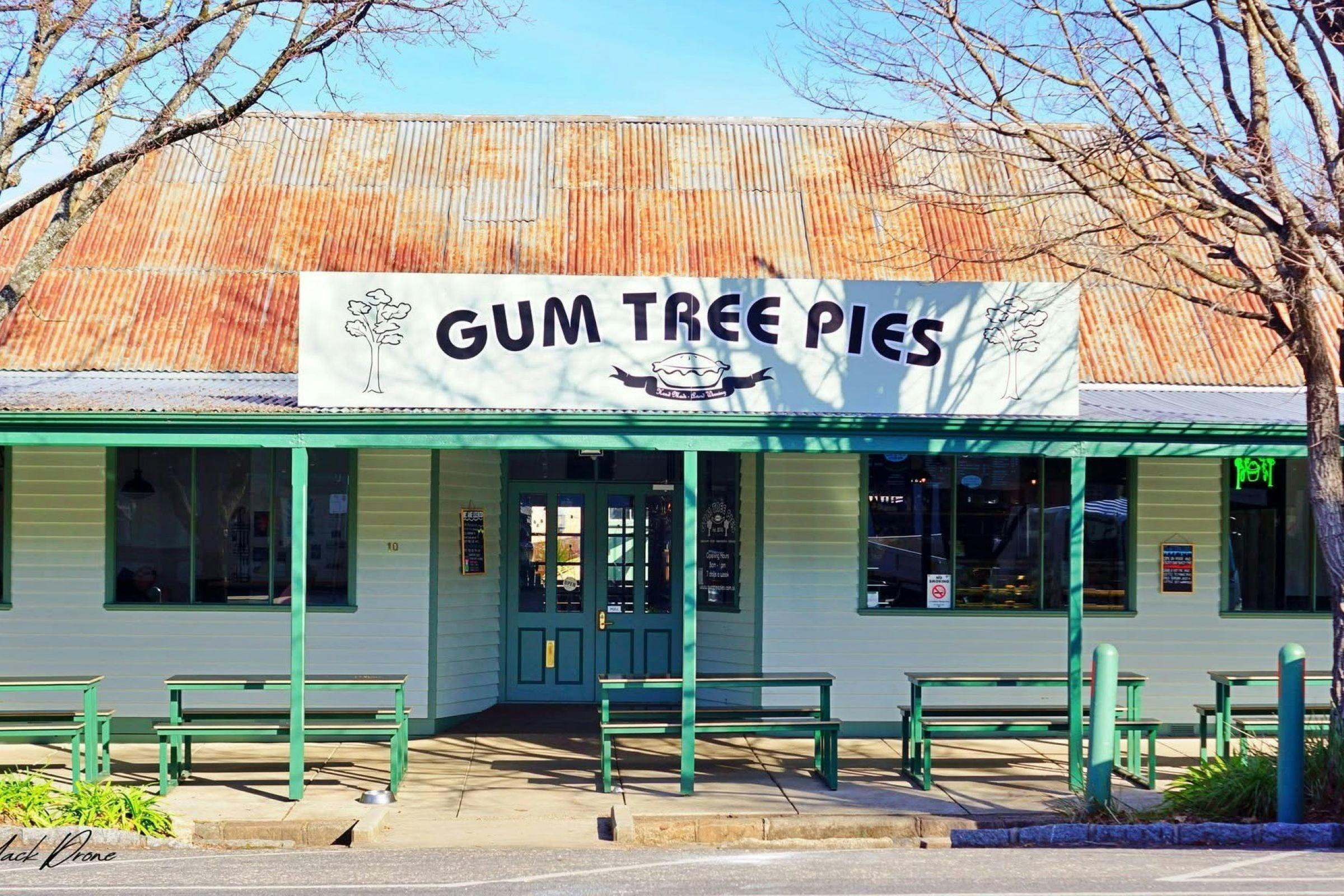 Exterior shop