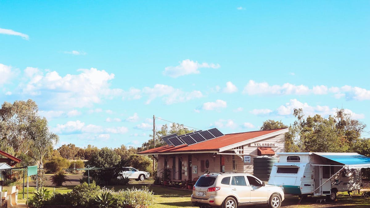 Caravan at the Yelarbon Recreation Grounds