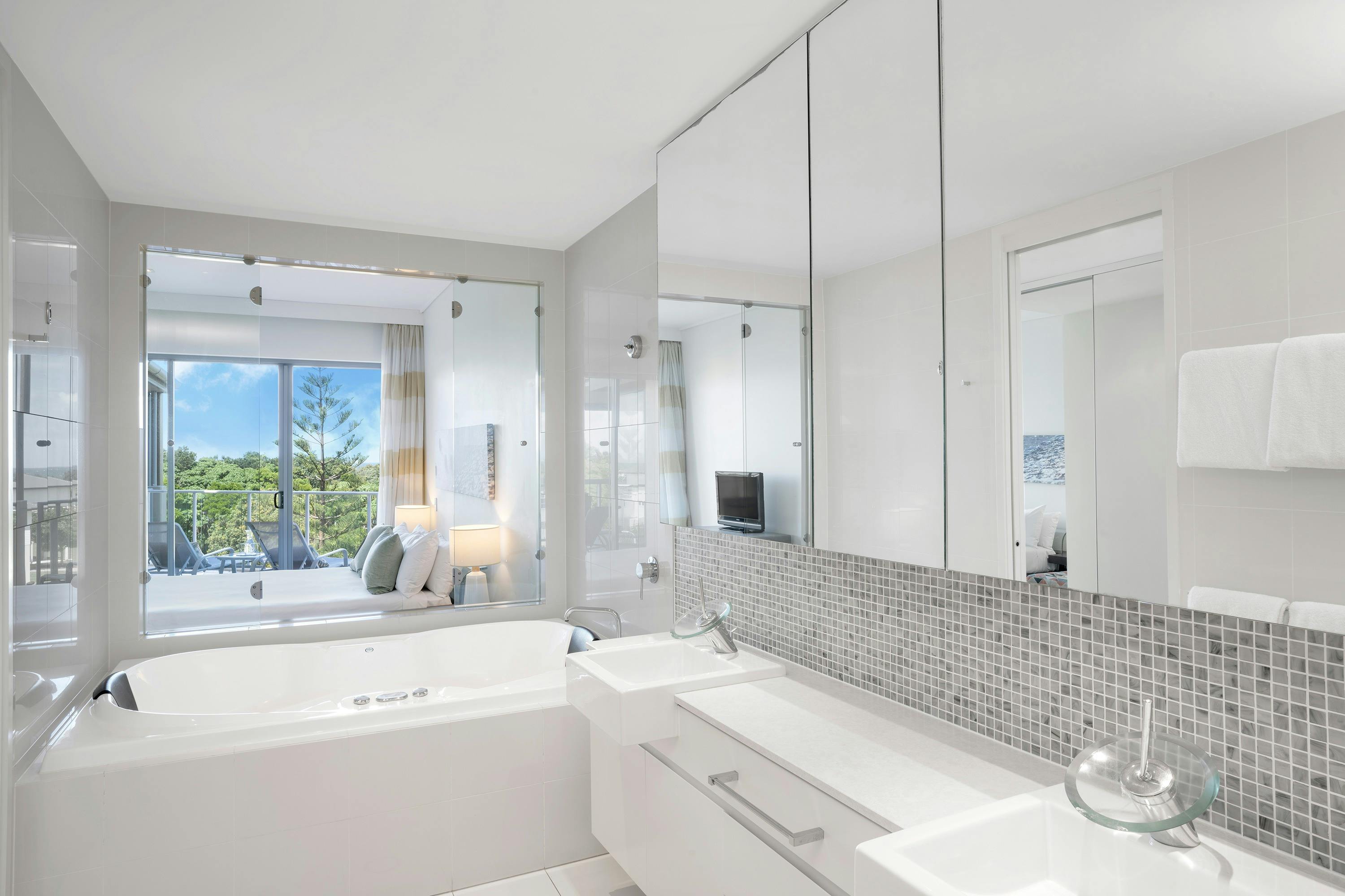 Three Bedroom Bale Spa Suite