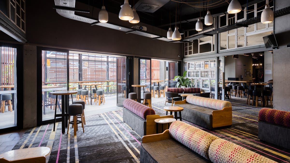 Social House Lounge