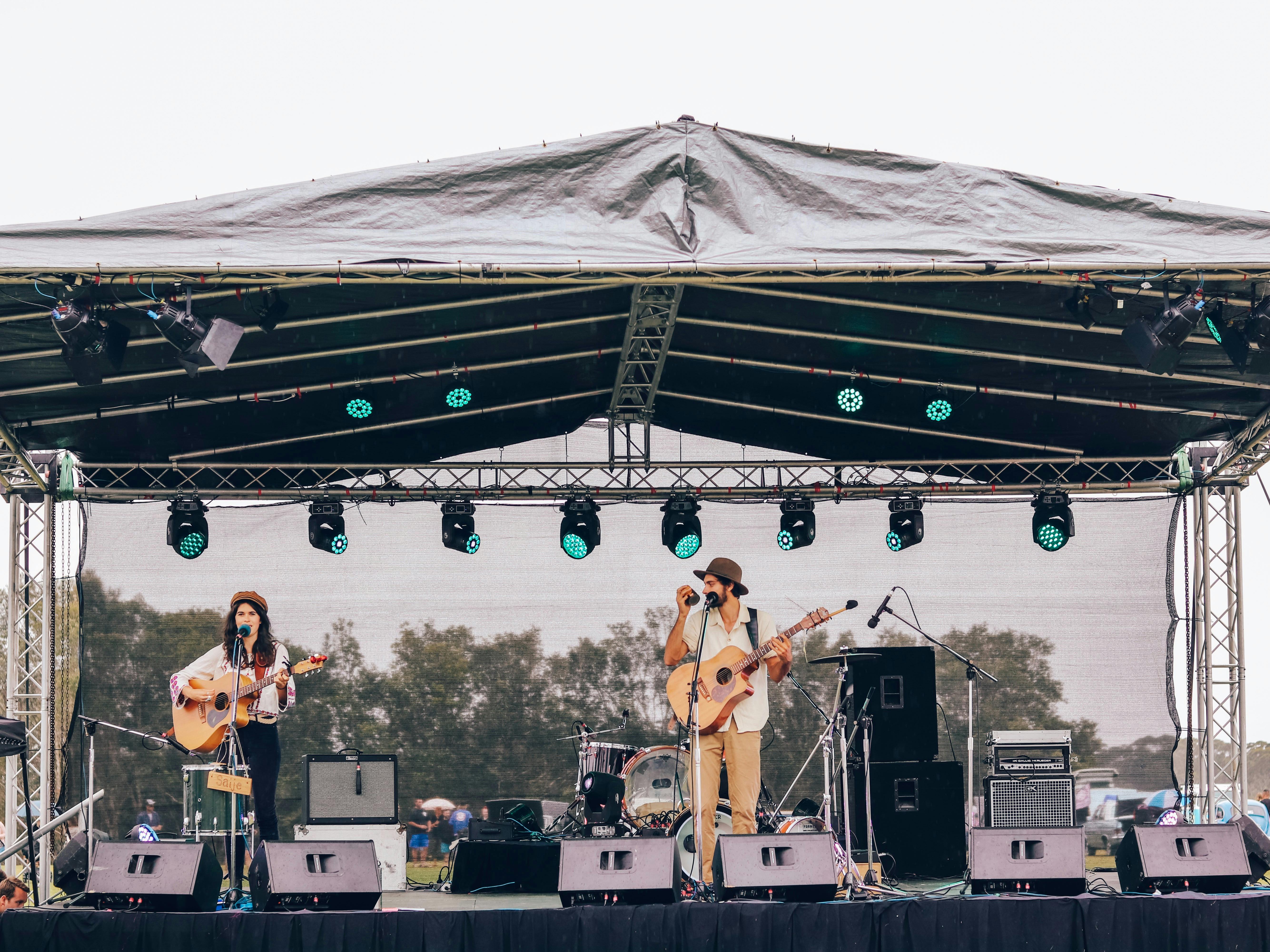 Live music at Old Bar Beach Festival