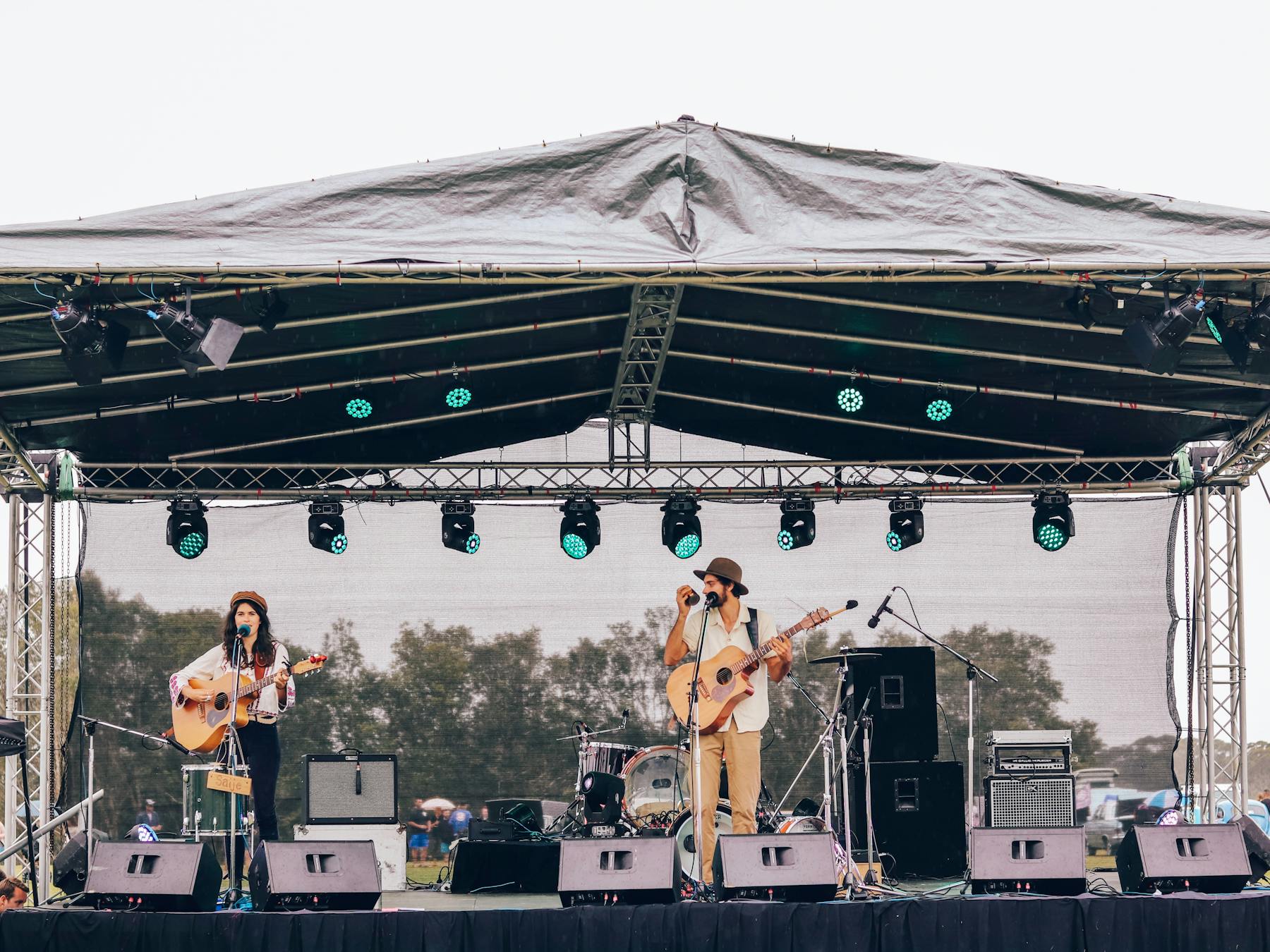 Live music at Old Bar Beach Festival