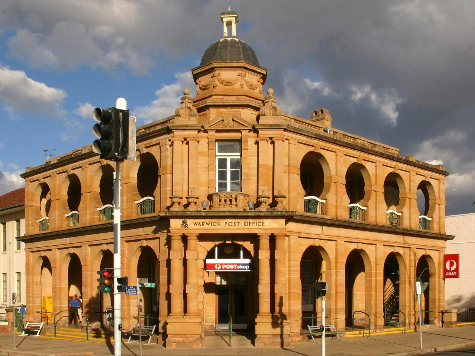 Warwick Post Office