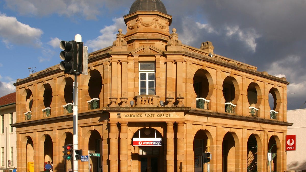Warwick Post Office