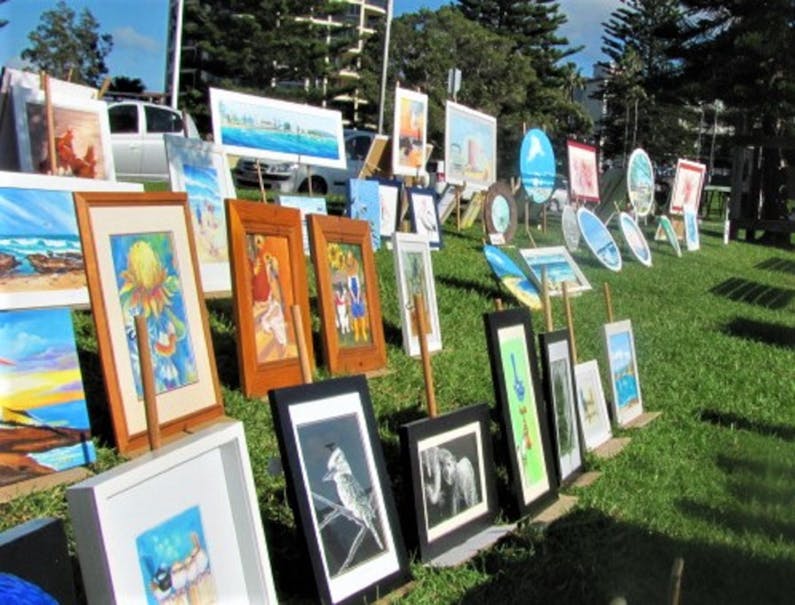Image of the event 'Harbourside Artists - Open Air Exhibition'