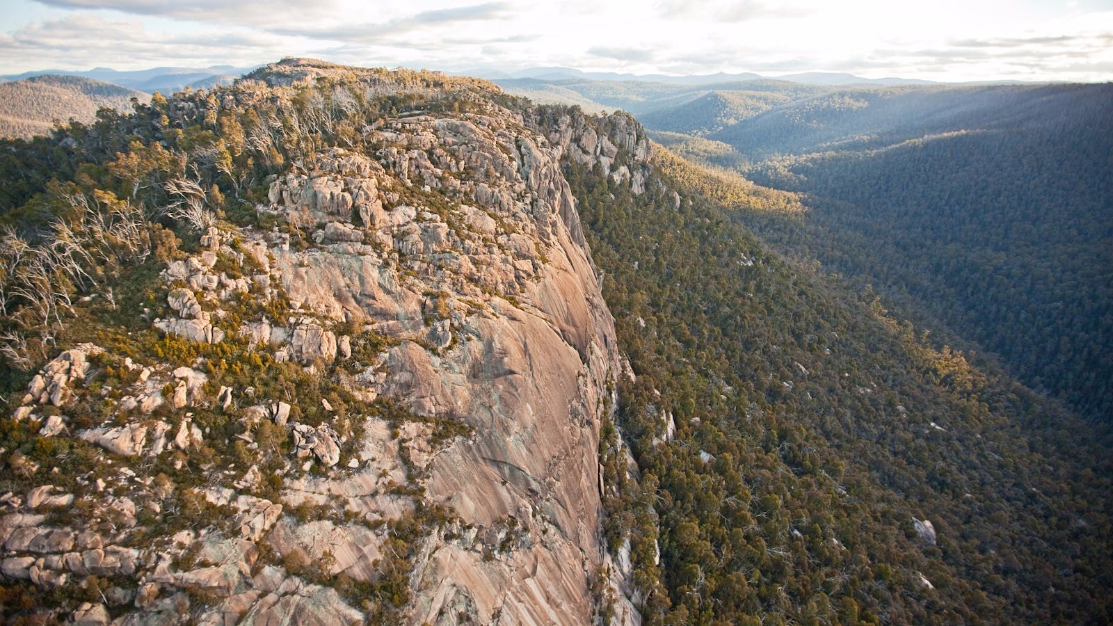 Booroomba Rocks