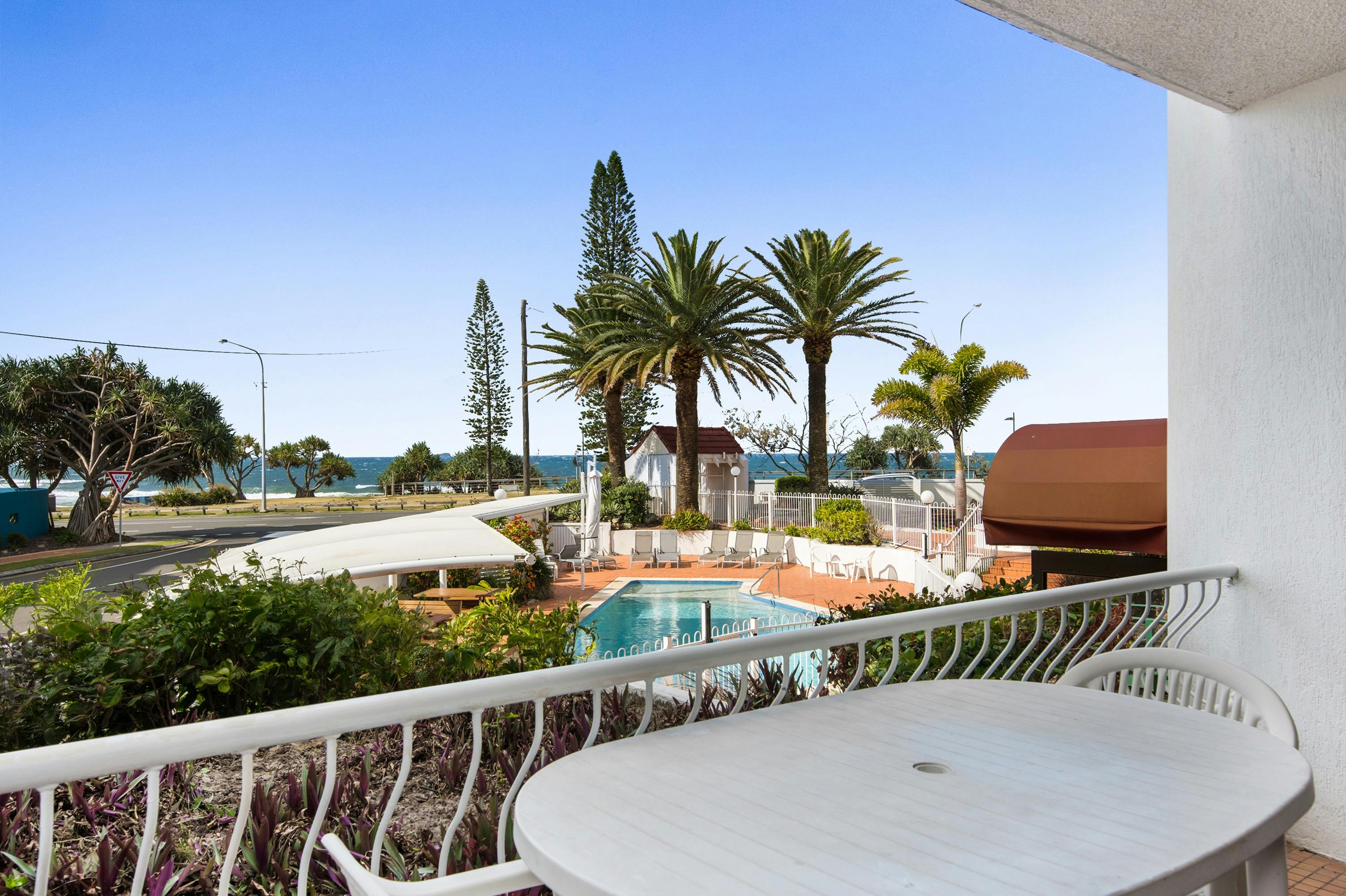 Ocean View - Three Bedroom Apartment