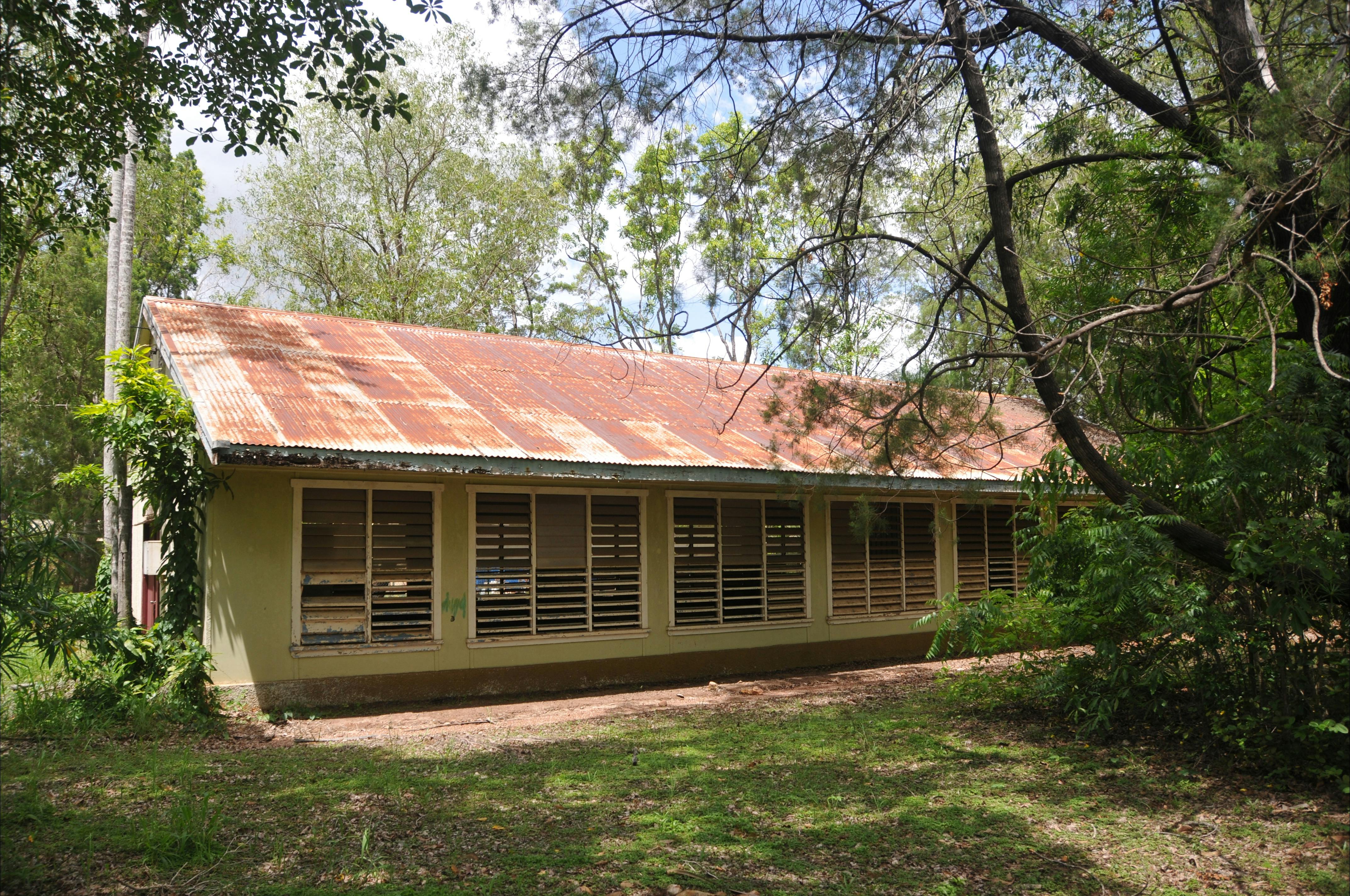 A fine example of economical tropical design