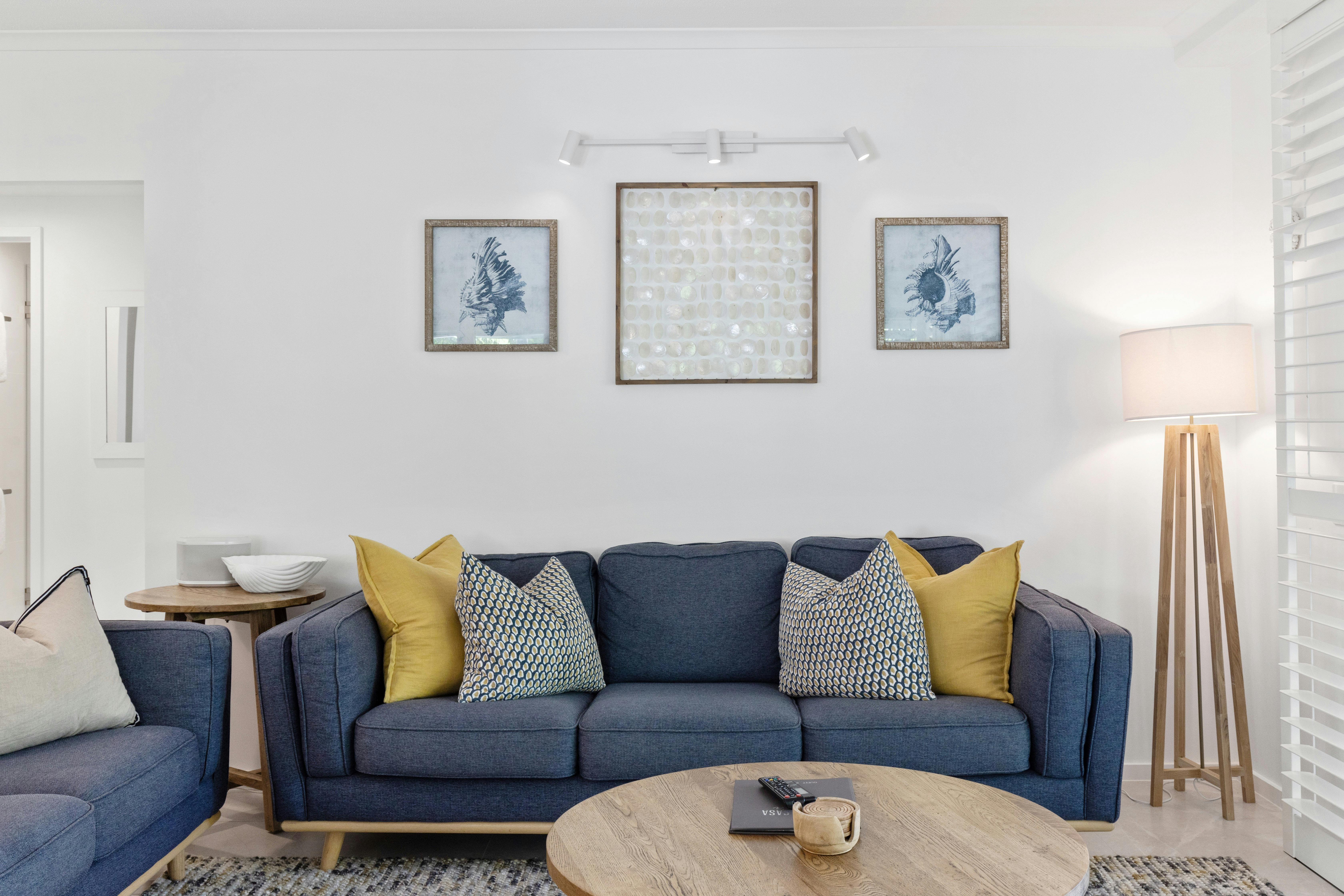 20% off mid week stays