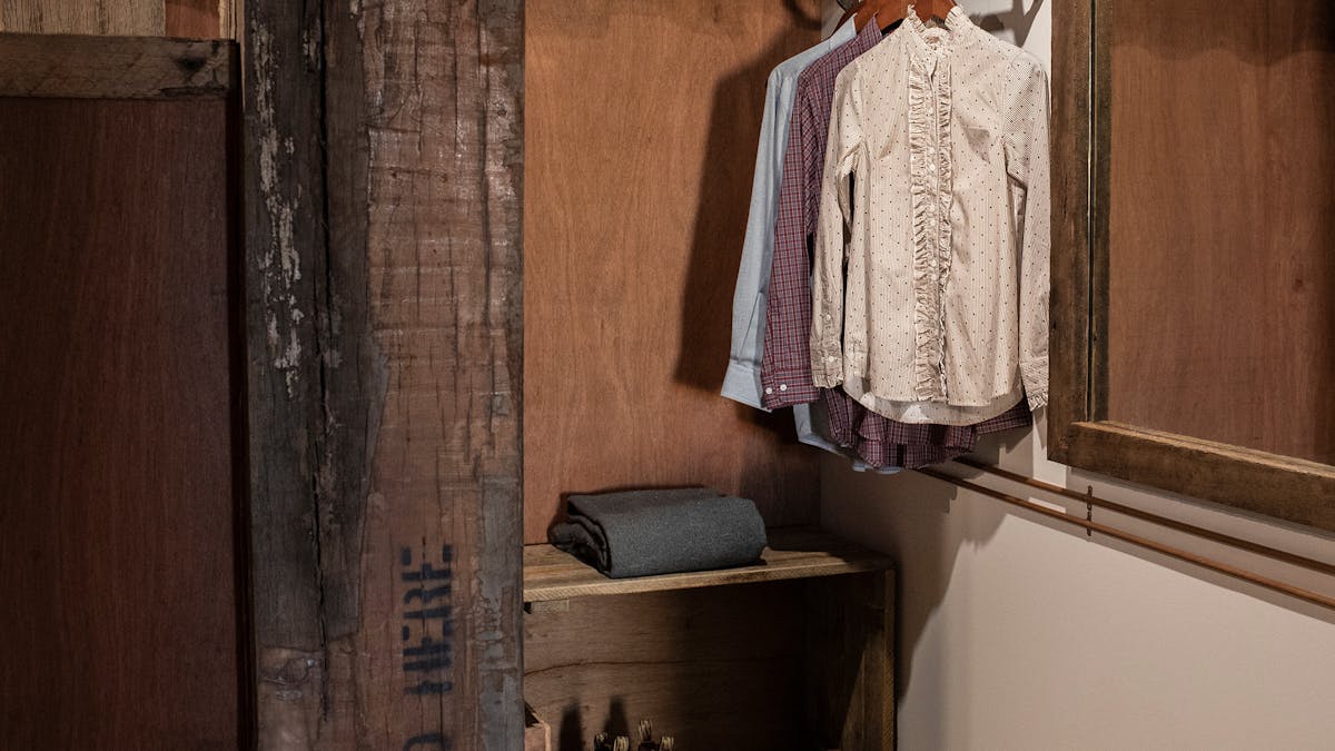 The Staging Post, Longreach. The Stables wardrobe and clothes storage