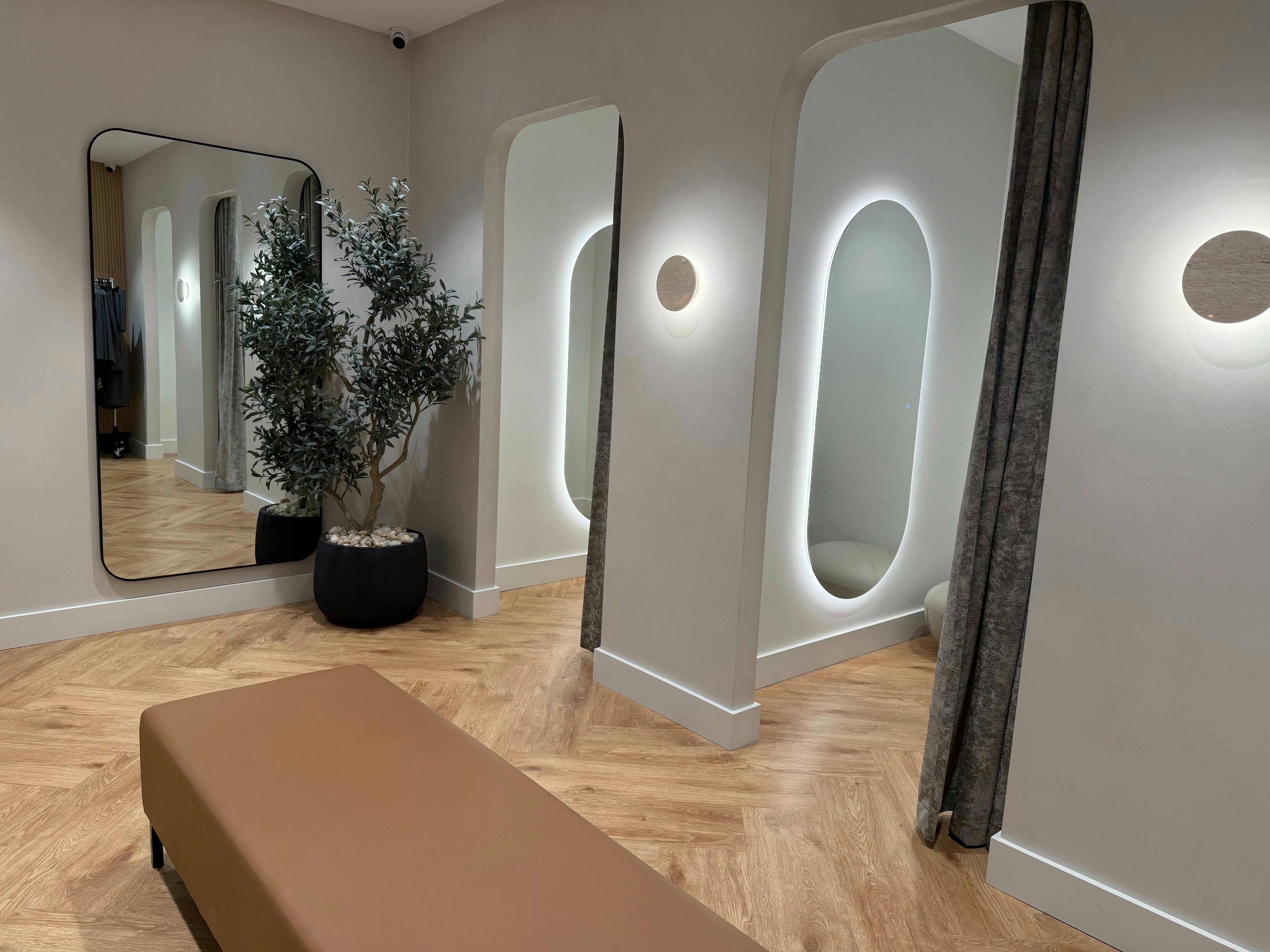 Spacious change rooms at Maison Mae women’s boutique, Wagga Wagga