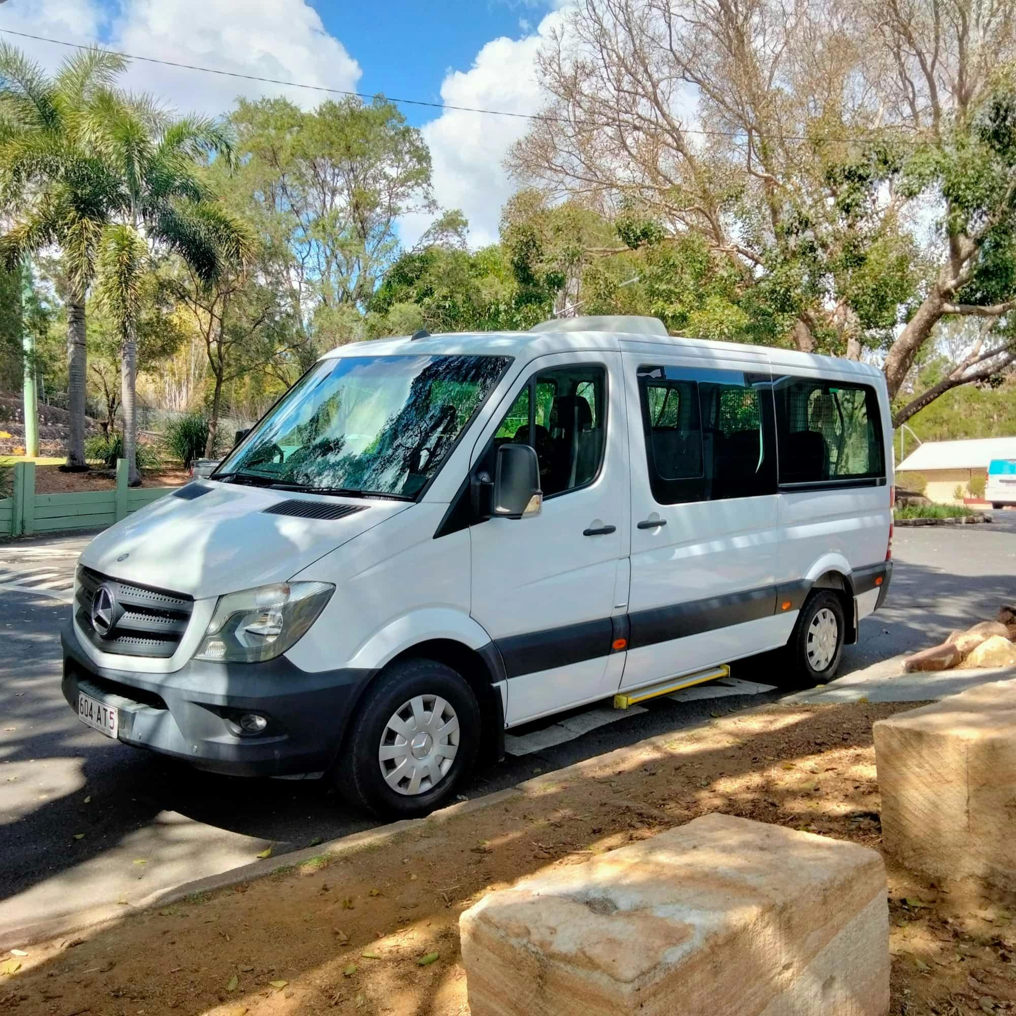 Mercedes Benz Mini Bus