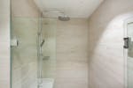 Contemporary ensuite bathroom at Quality Hotel Rules Club