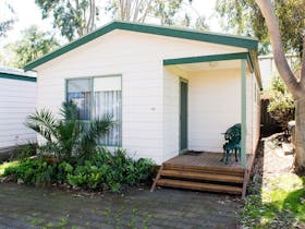 Kalganyi Holiday Park Cabin Mount Gambier