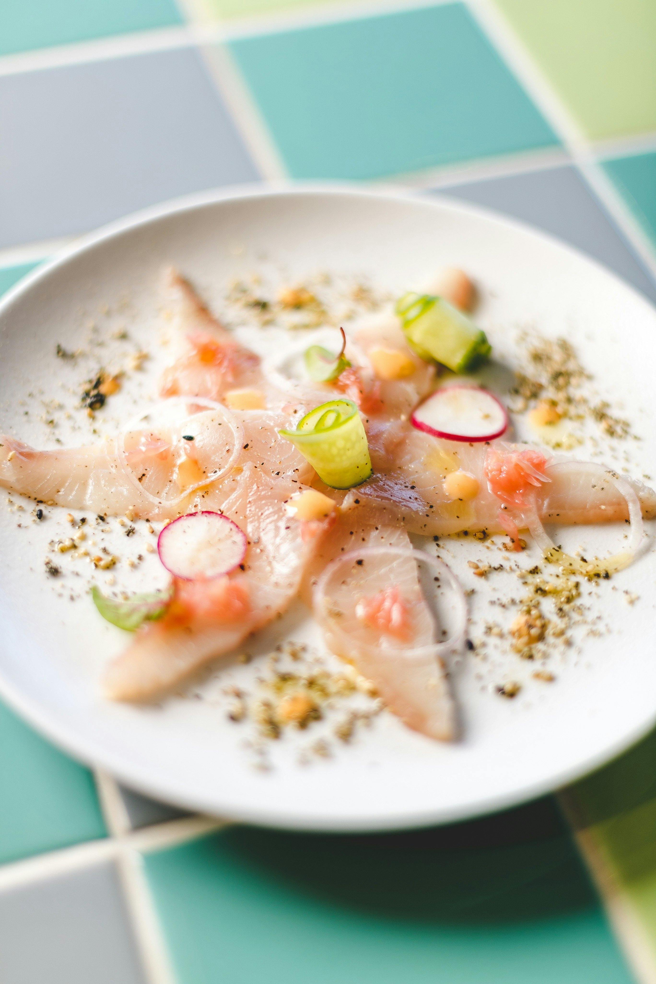 Boathouse bar and restaurant