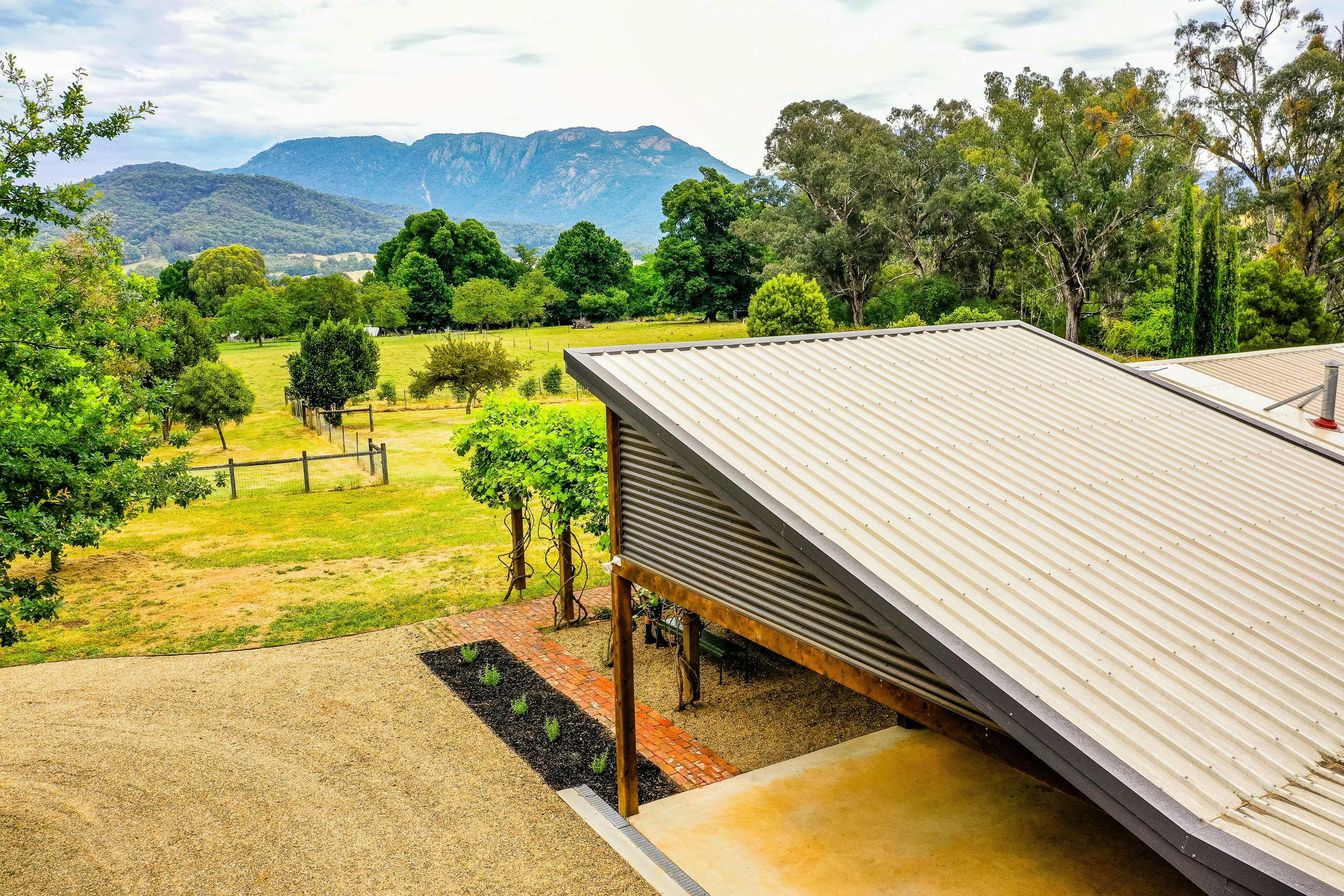 Mountain views of Victoria's high country at Buffalo Bliss with Alpine Valley Getaways