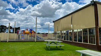 Outdoor Area/Kids Playground