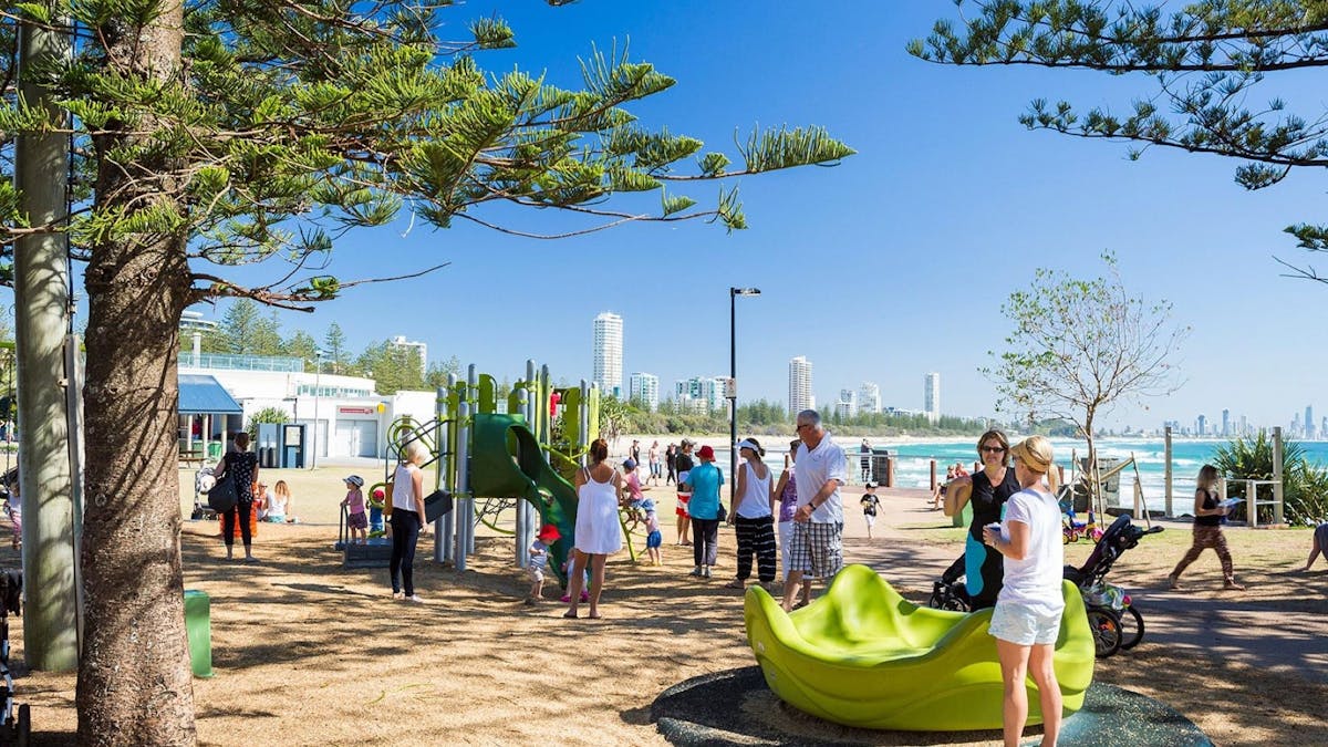 Burleigh Beach Esplanade