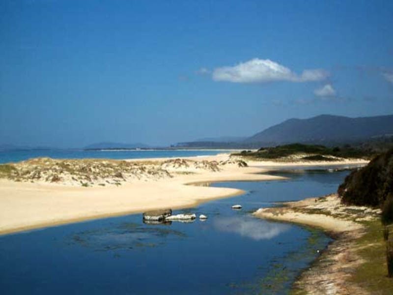 Chain of Lagoons, Lagoons Beach Free Campground